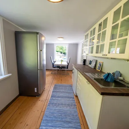 Vertical - Vengetind Homestay